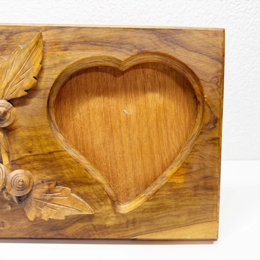 Olive Wood 3D Floral Heart Picture Frame